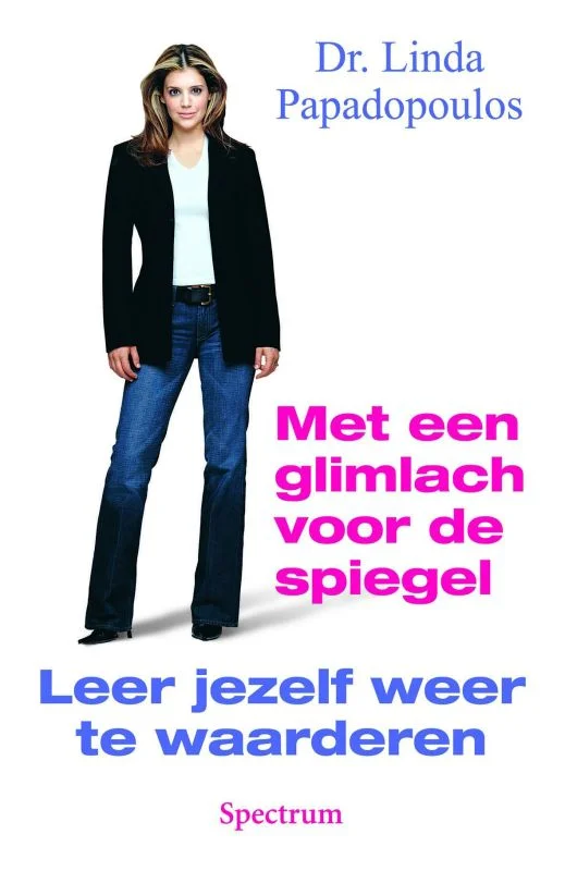 Met een glimlach voor de spiegel