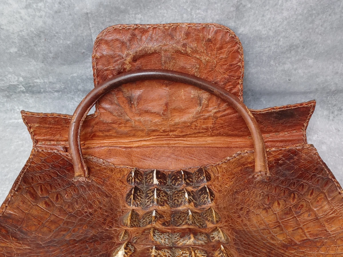 Vintage cognac krokodillenleren handtas – Uniek hornback design