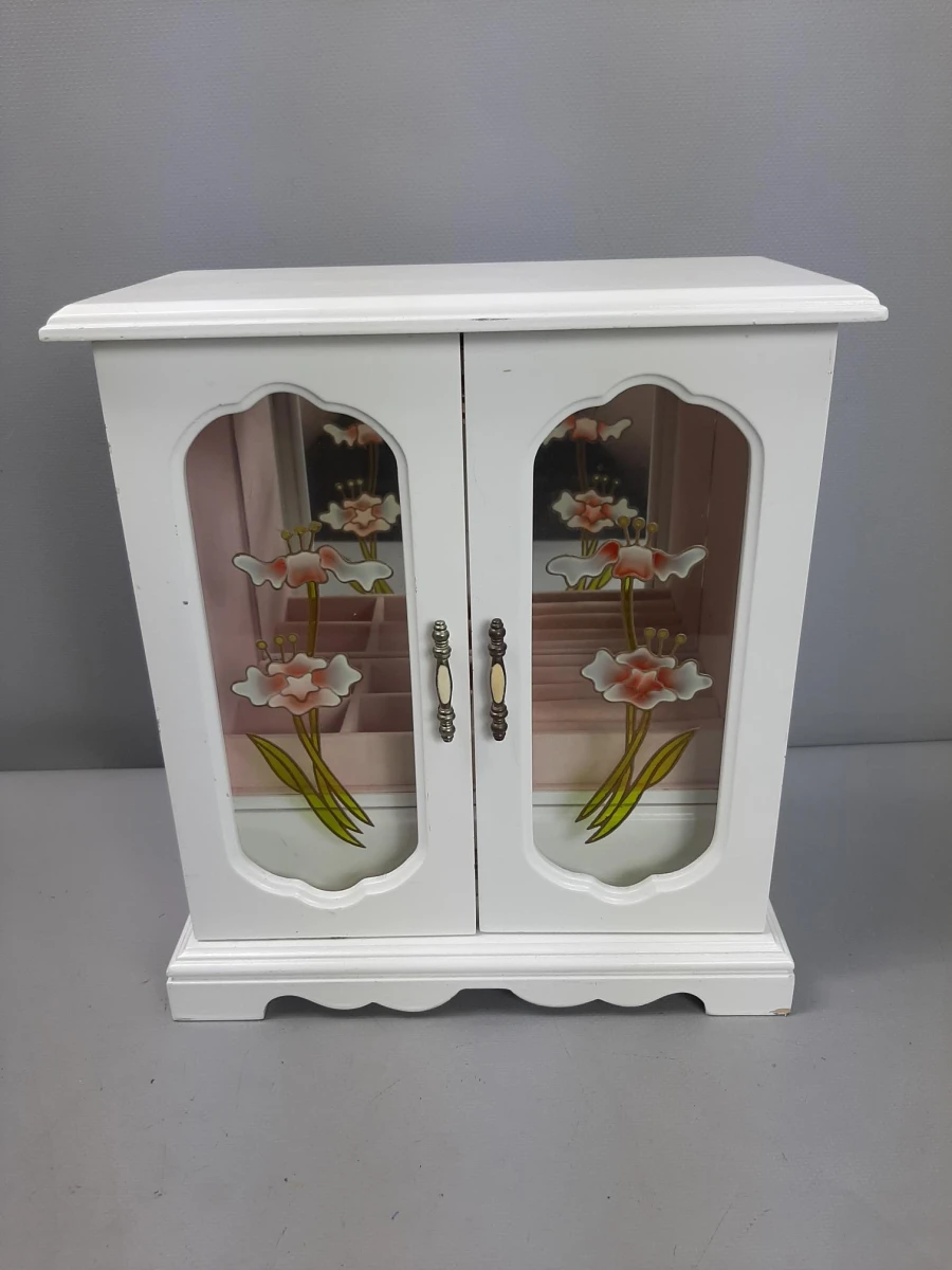 Houten mini juwelen kastje
