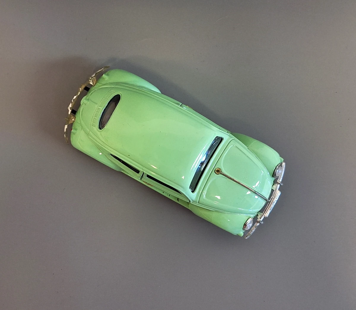 Mintgroene Volkswagen Kever