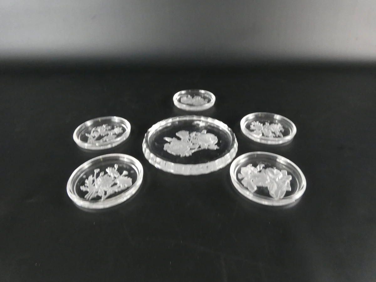 Lot vintage glazen onderzetters – Val Saint Lambert