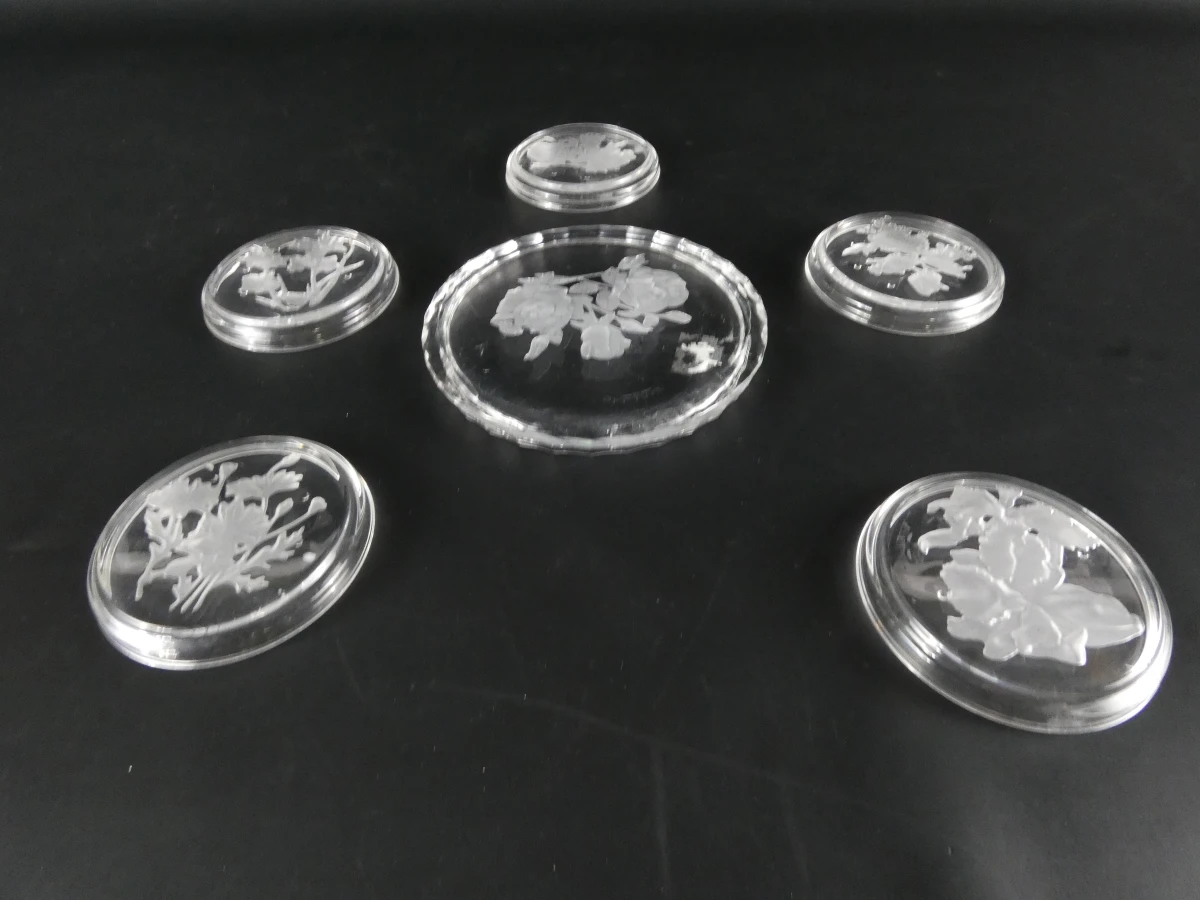 Lot vintage glazen onderzetters – Val Saint Lambert