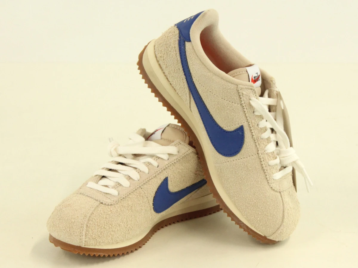 Nike sneakers in geborsteld suède - maat 36,5 - nieuw met label
