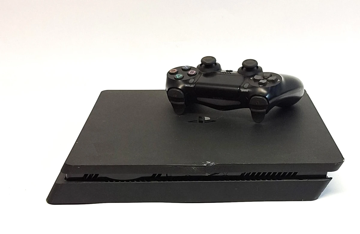 Sony PlayStation 4 Slim