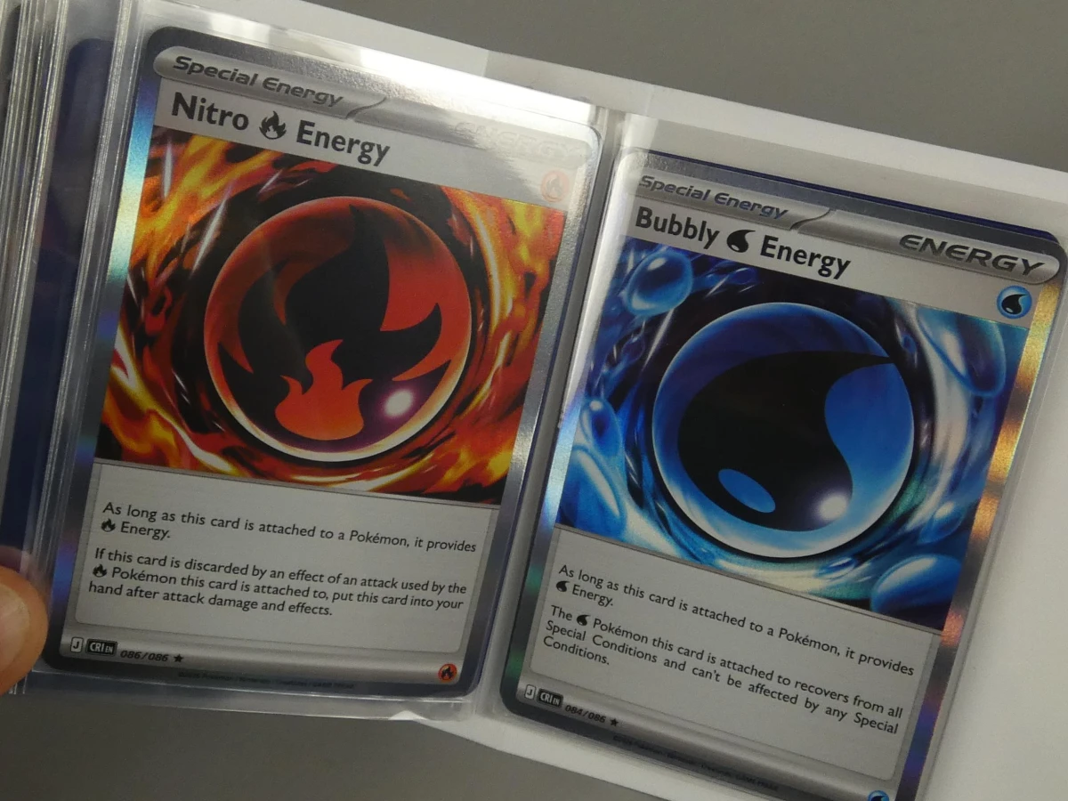 Pokémon Paradox Verzamelalbum met Kaarten