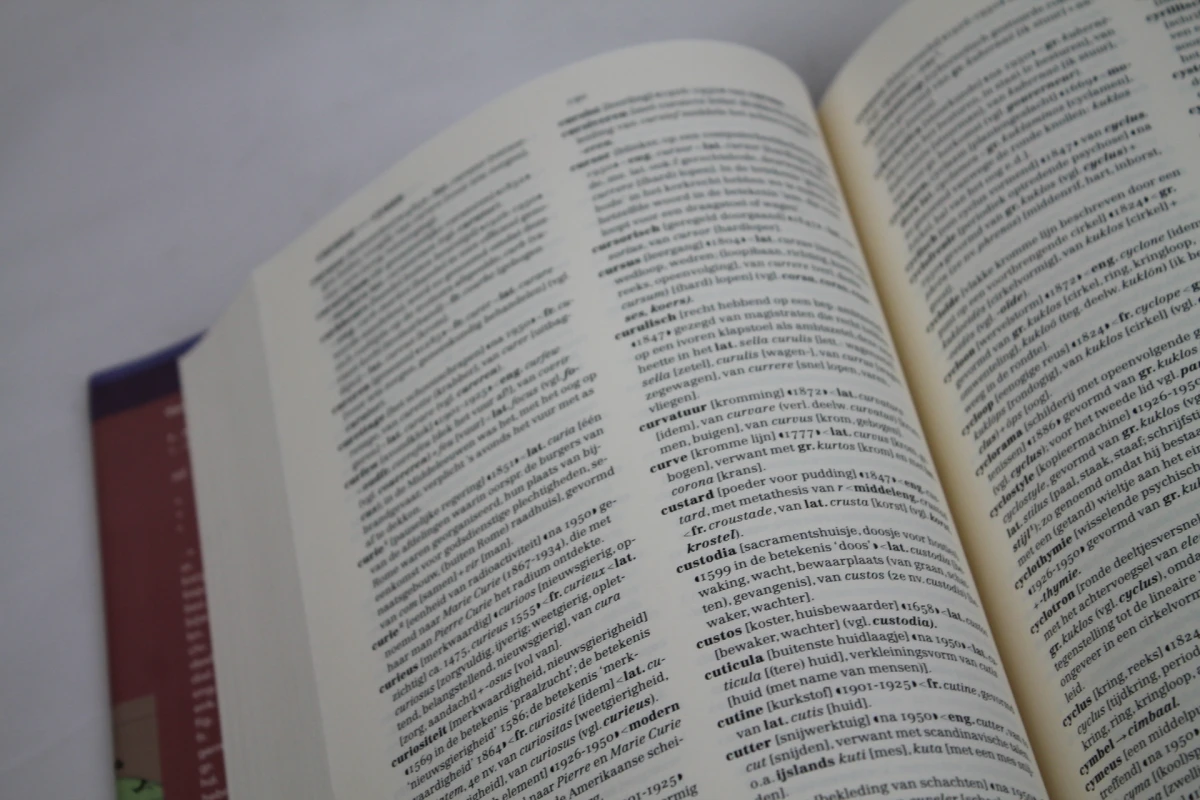 Van Dale Etymologisch Woordenboek