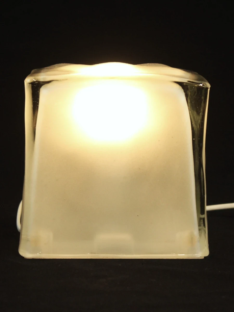 Ikea tafellamp TYP B0012 - Ice Cube Henrik Leander