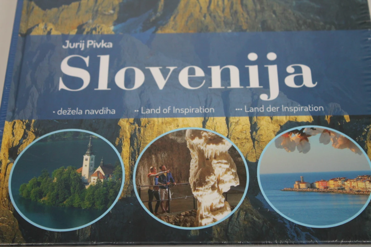Meertalige fotomonografie "Slovenija: dežela navdiha" (Slovenië: Land van Inspiratie)