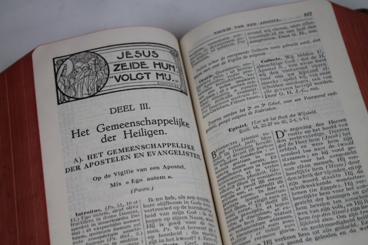 Vintage katholiek missaal (misboek)