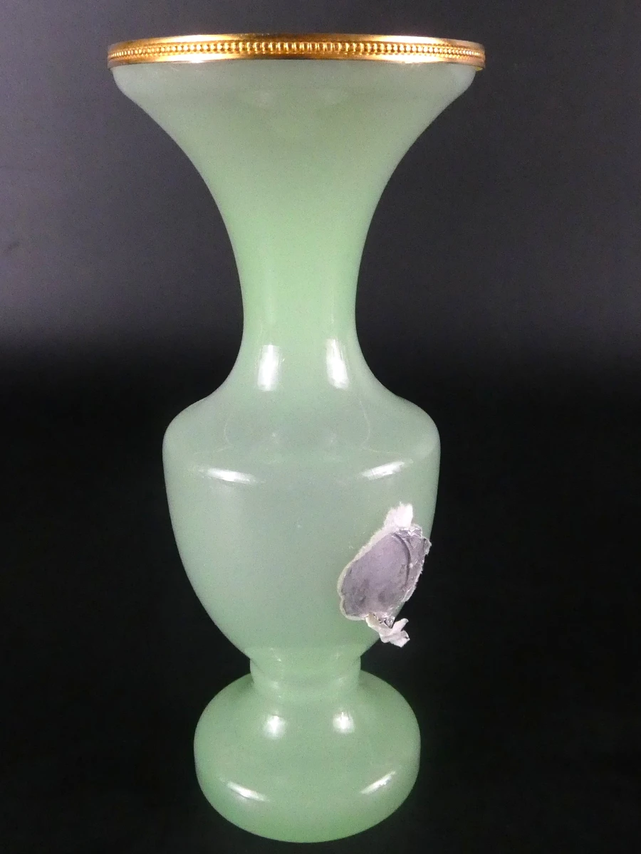 Opaline glazen vaasjes