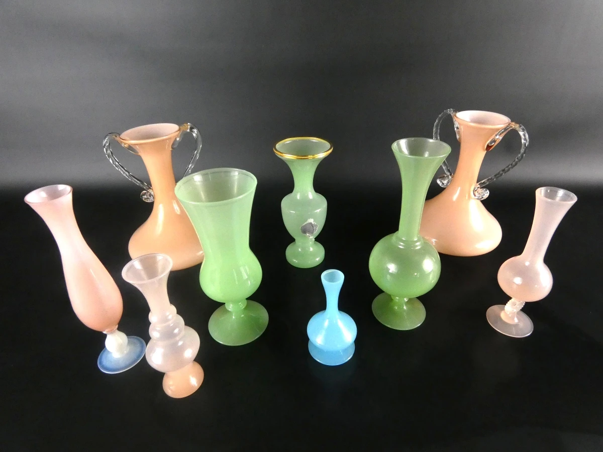 Opaline glazen vaasjes
