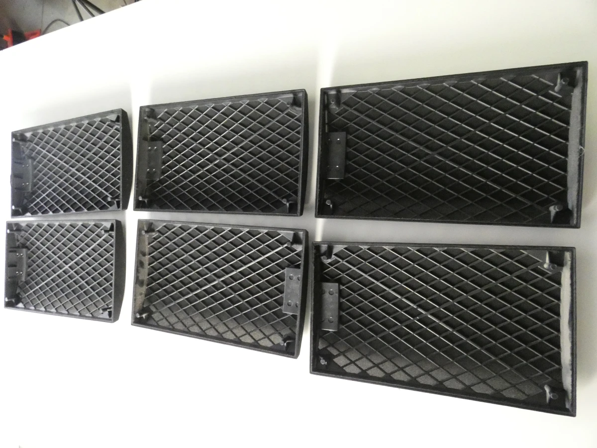 KEF Q70 Tower Speaker Set