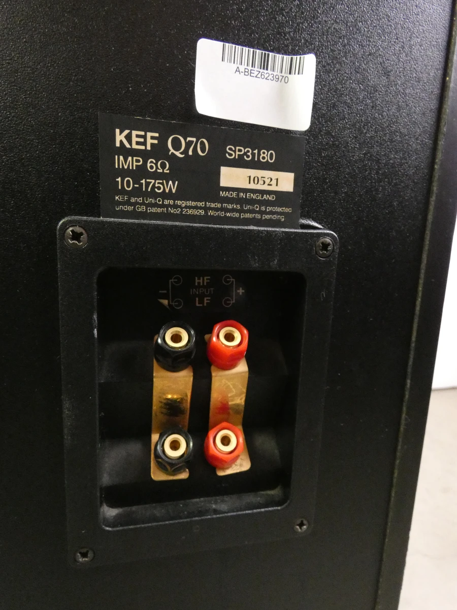 KEF Q70 Tower Speaker Set