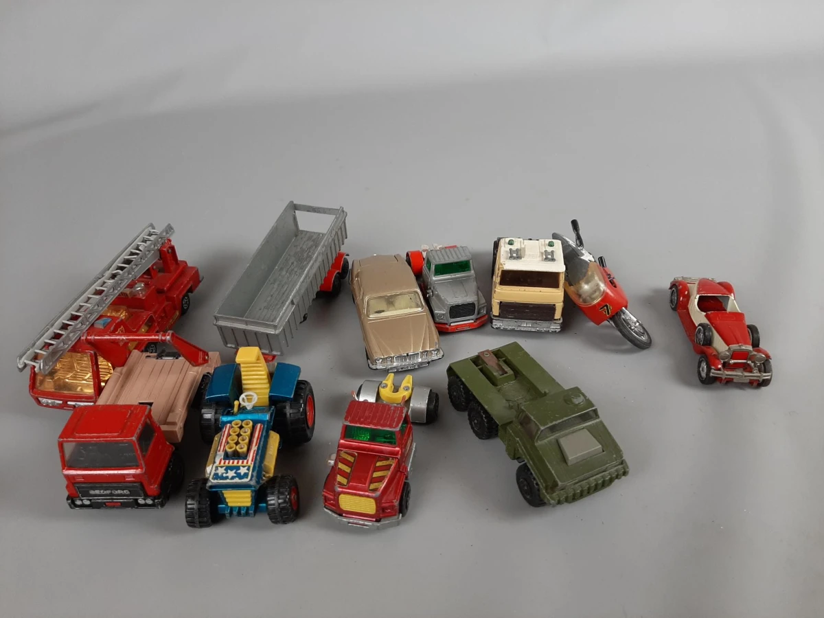 Lot Matchbox auto's