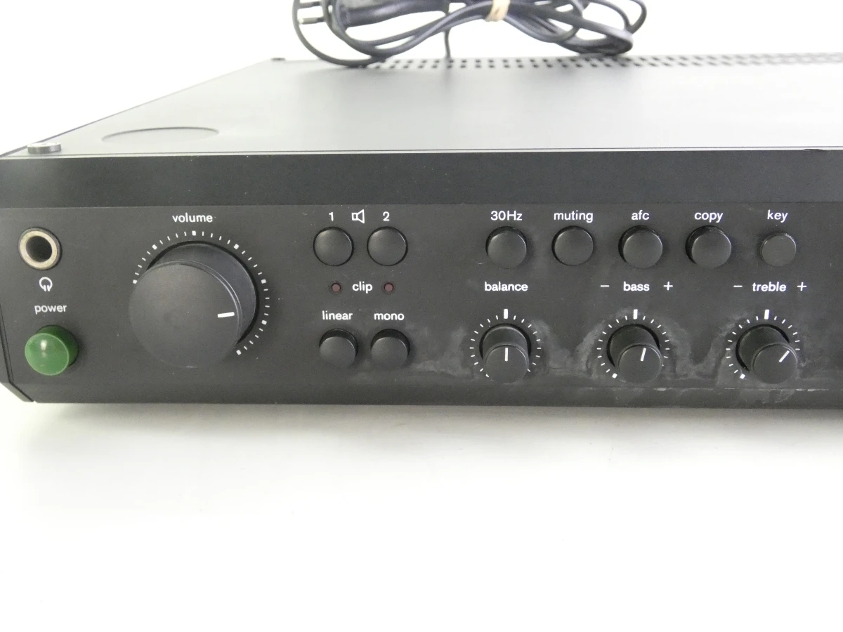 Braun Atelier R1 Stereo Receiver – jaren 80 designklassieker