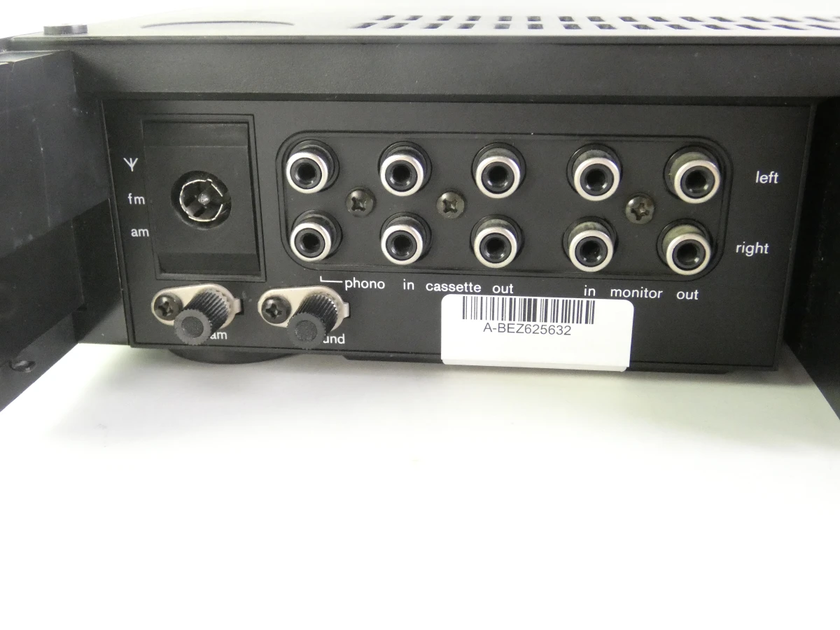 Braun Atelier R1 Stereo Receiver – jaren 80 designklassieker
