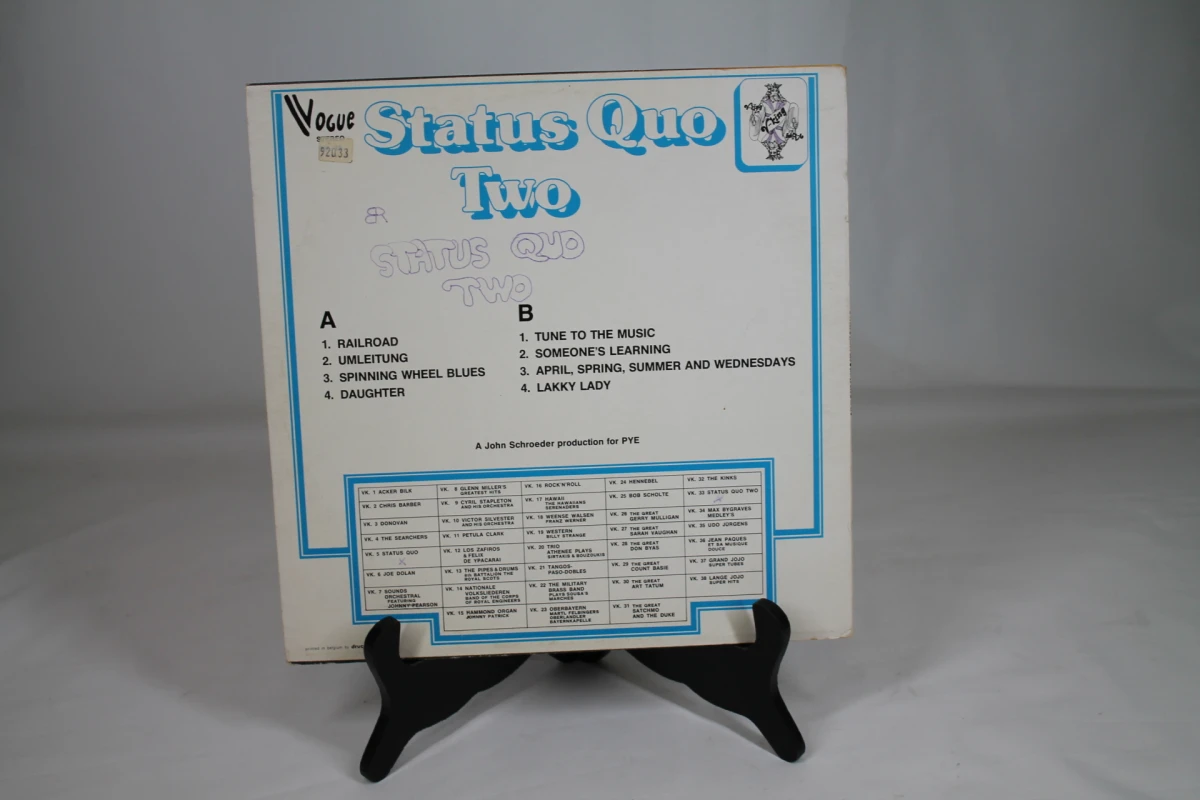 Twee klassieke vinylplaten Status Quo