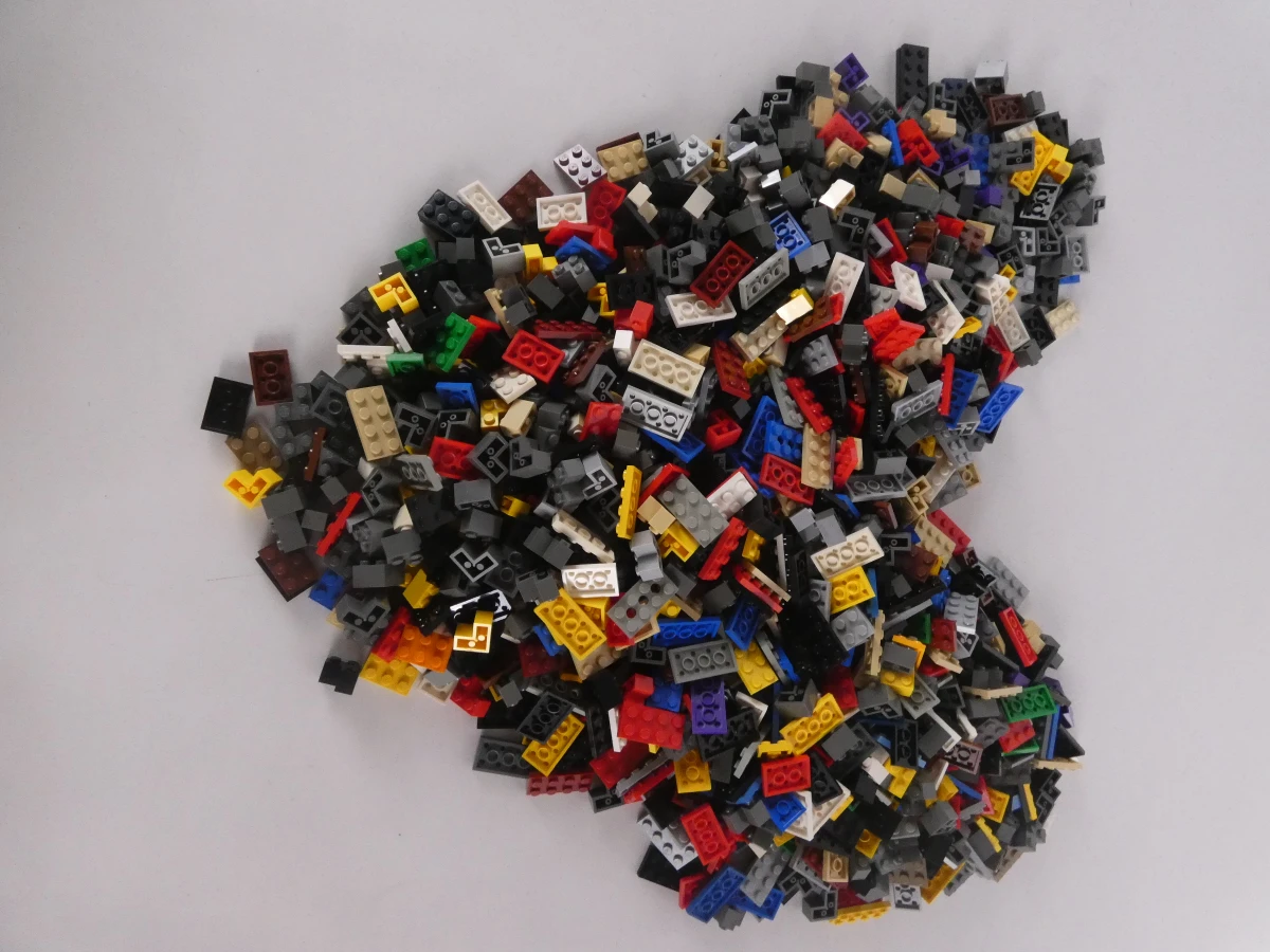 LEGO-steentjes gesorteerd op kleur!
