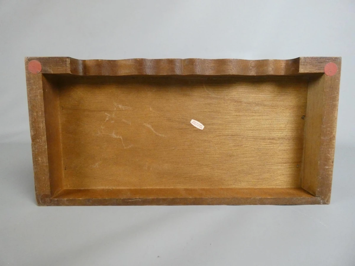 Houten sieradenkist in dressoirstijl