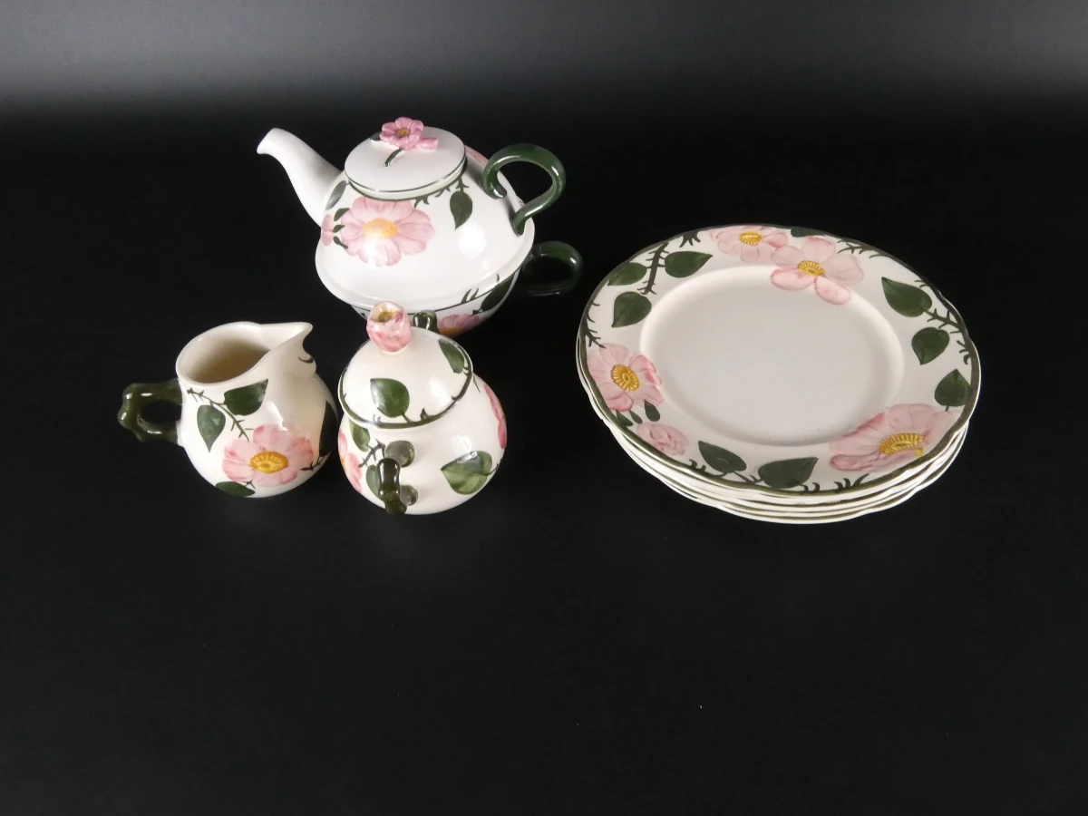 Vintage theeservies onderdelen - Villeroy & Boch Wild Rose