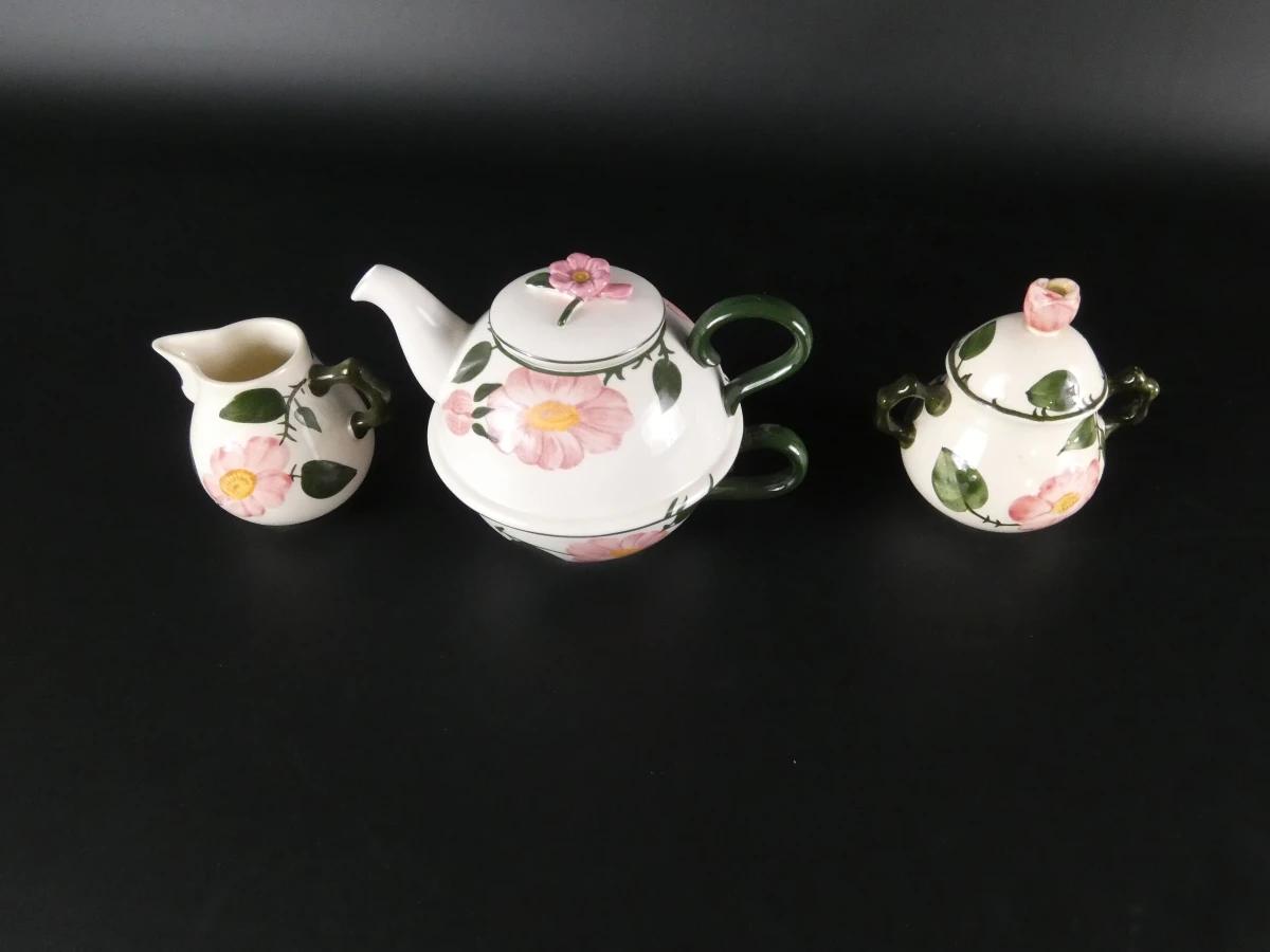 Vintage theeservies onderdelen - Villeroy & Boch Wild Rose