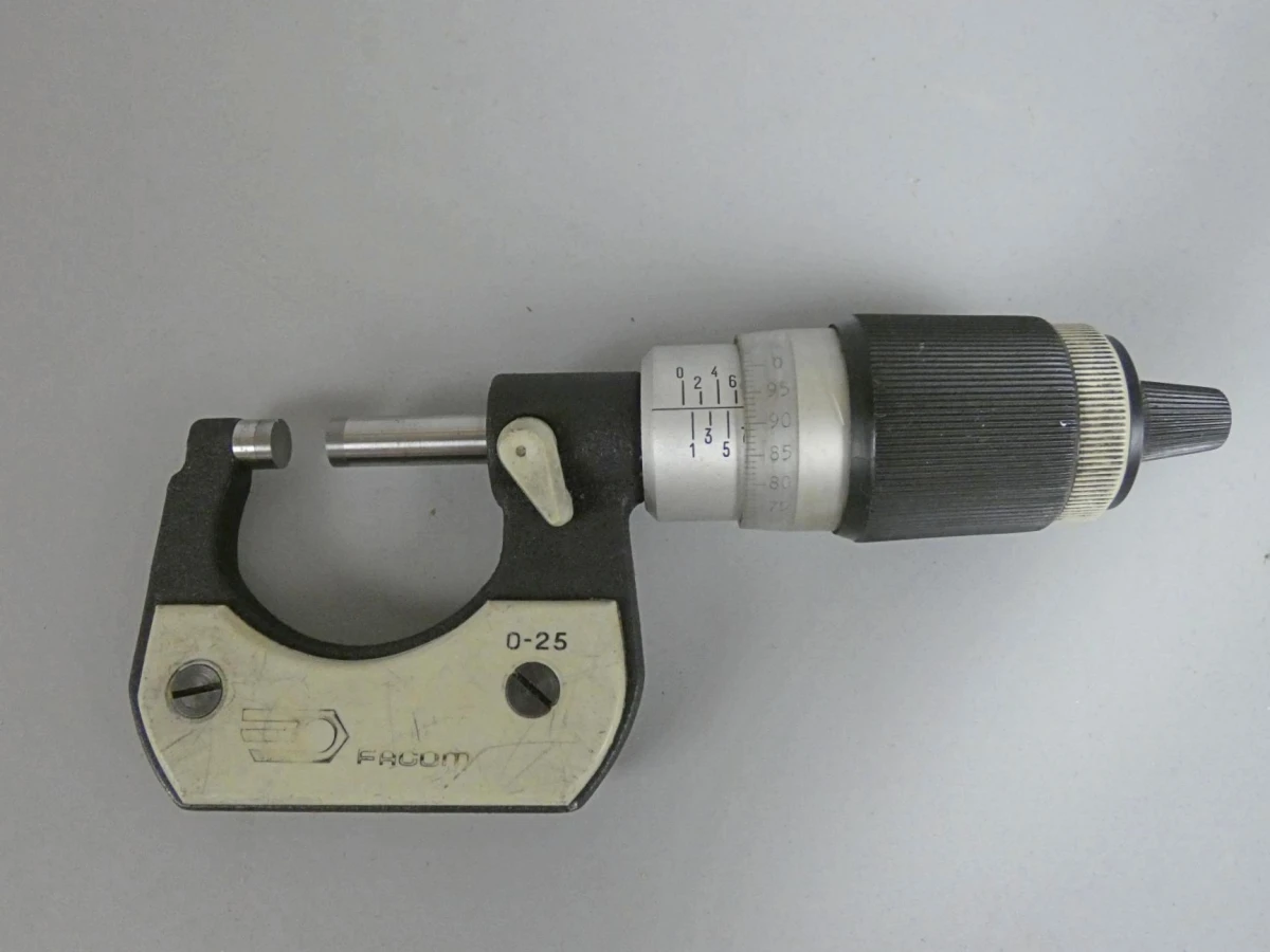 Facom micrometer