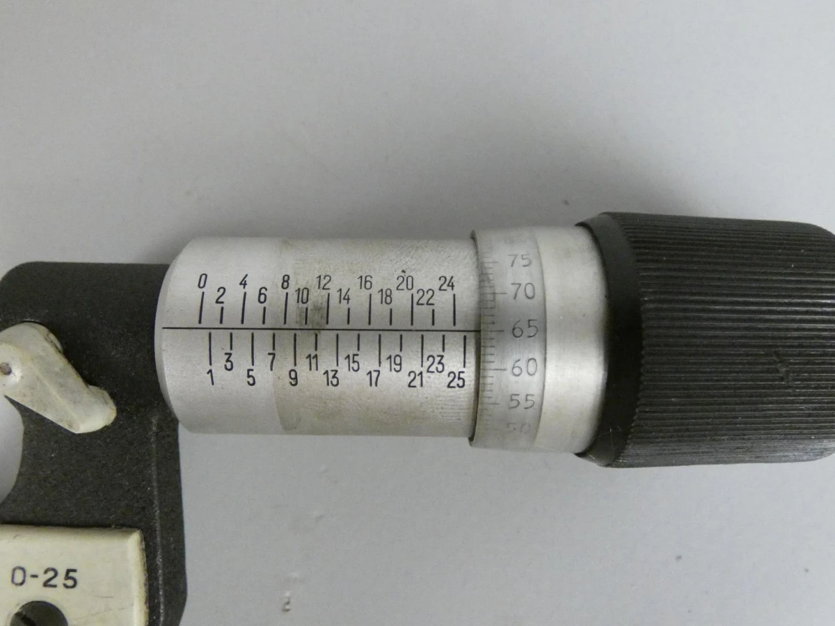 Facom micrometer