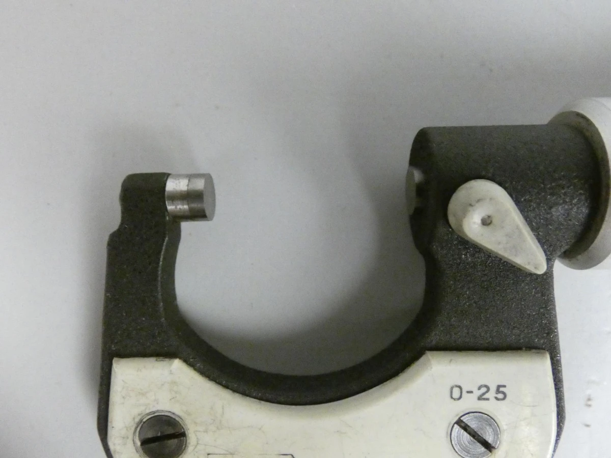 Facom micrometer