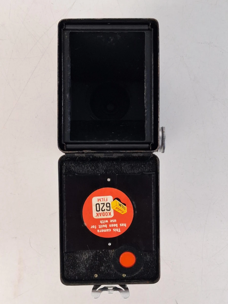 Vintage Kodak Six-20 Brownie E boxcamera