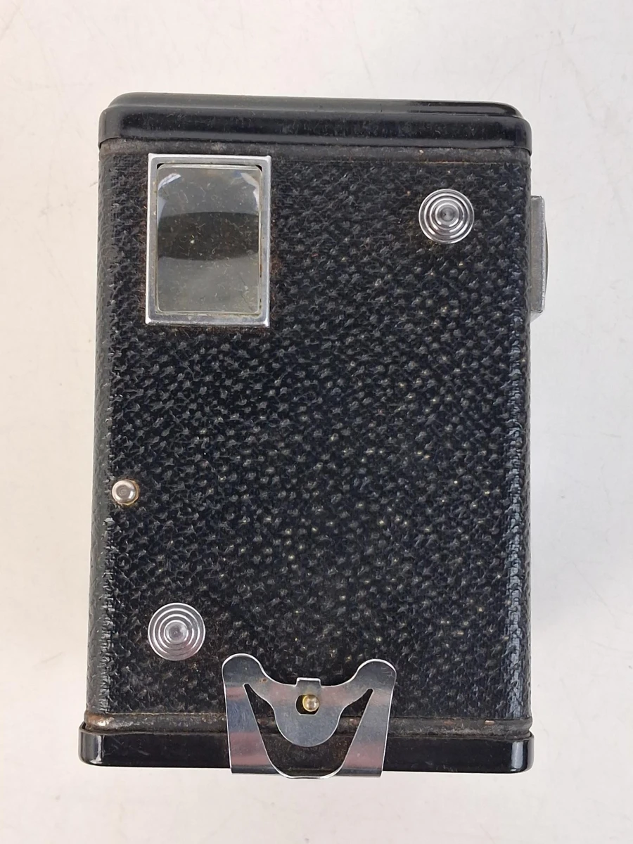 Vintage Kodak Six-20 Brownie E boxcamera