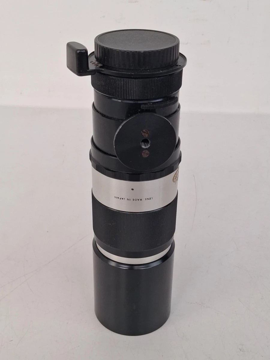 Telelens : Yashica Yashinon-DX Auto 300mm f/5.6