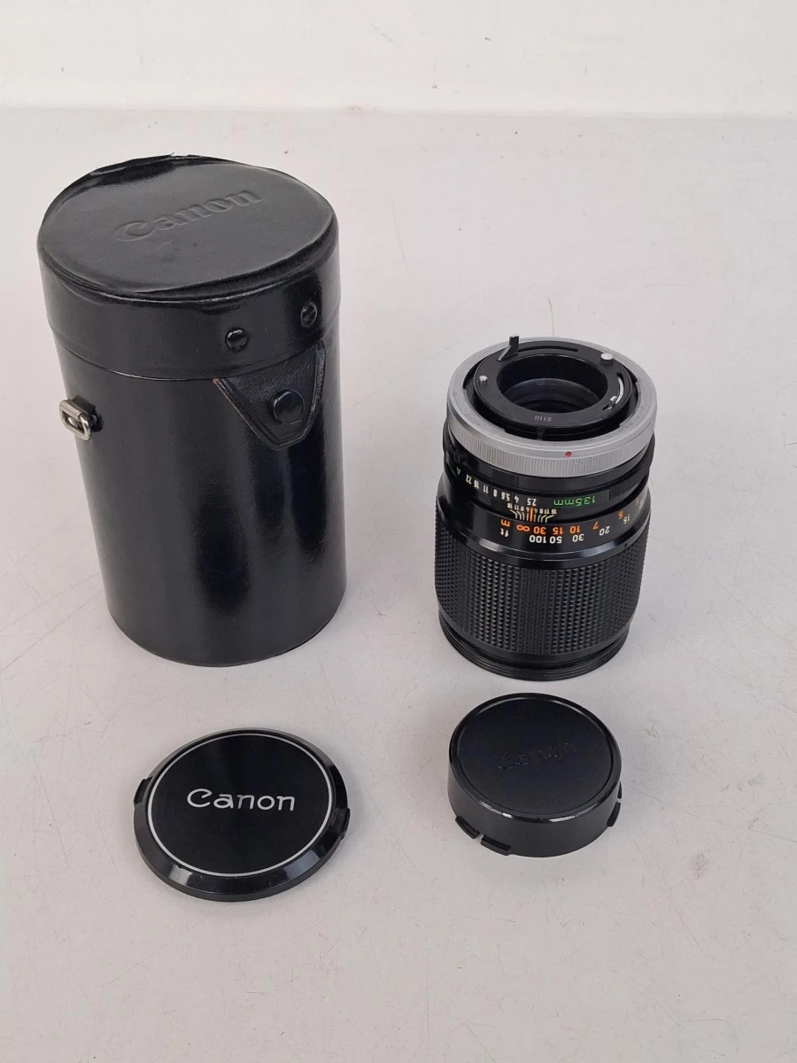 Canon FD 135mm f/3.5 telelens