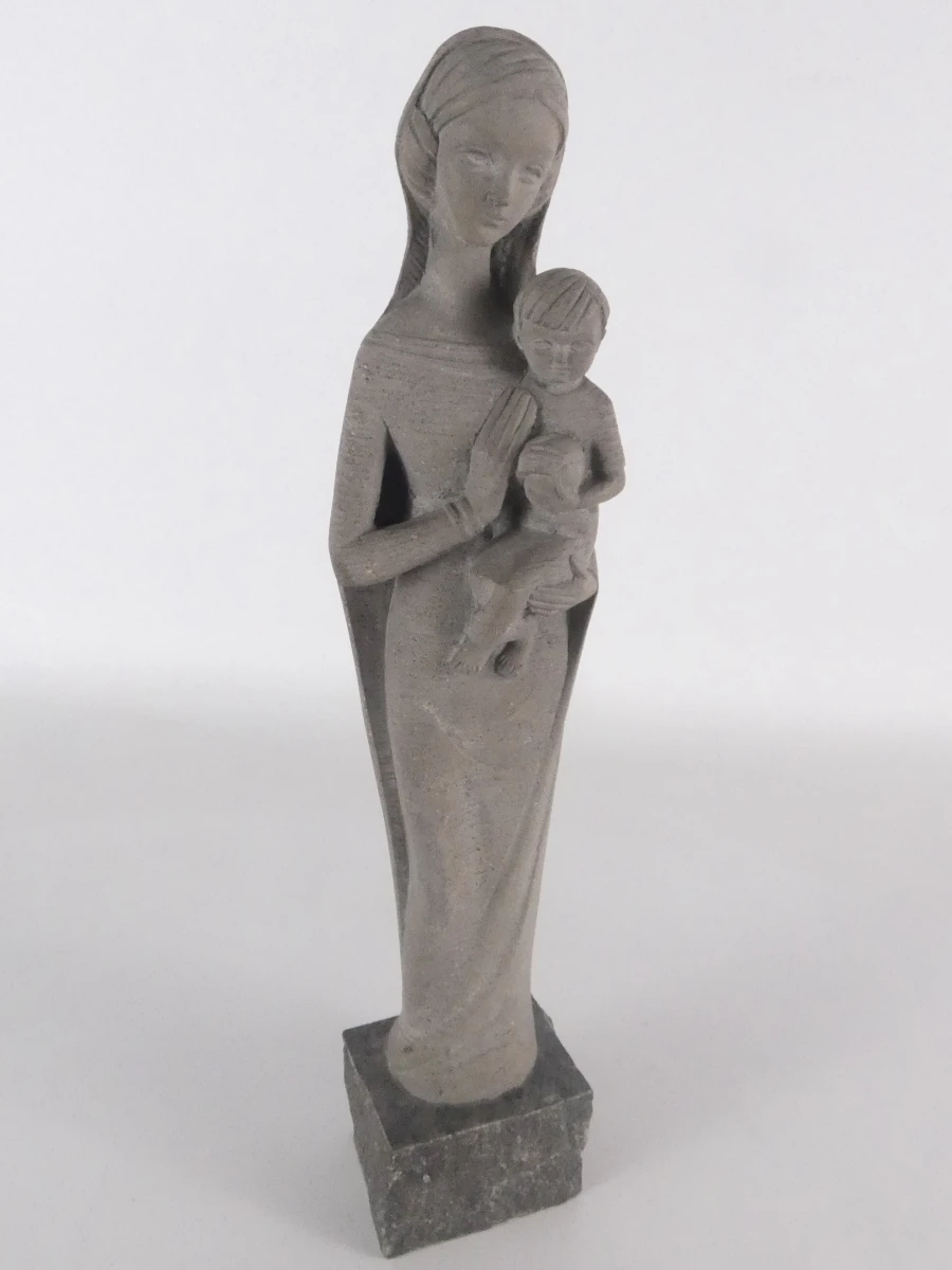Handgesneden granieten beeld van Maria en Jezus (44 cm)
