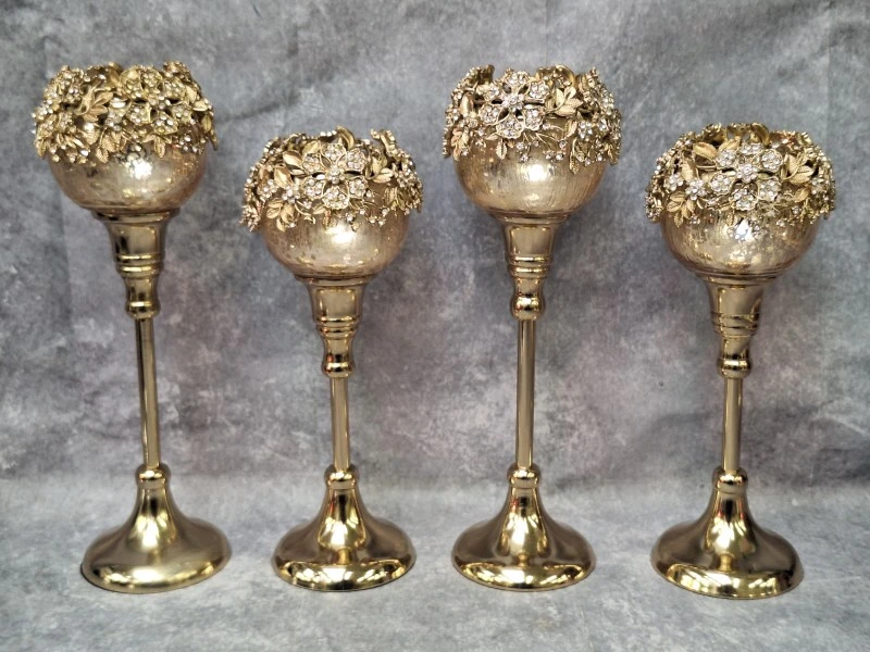 Set van 6 J-Line “Juweel” theelichthouders op voet - goud & zilver met strass en craquelé glas