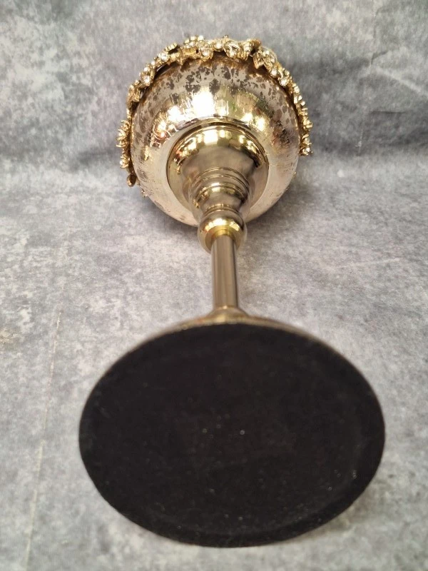 Set van 6 J-Line “Juweel” theelichthouders op voet - goud & zilver met strass en craquelé glas