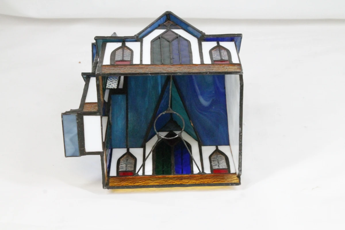 Vintage "Stained Glass Collectables" kerkje