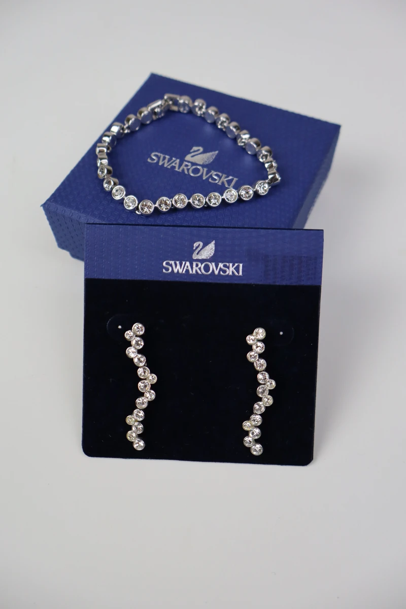Swarovski sieradenset met armband en oorbellen