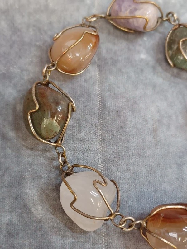 Stijlvolle handgemaakte sieraden set met natuursteen en unakiet - foto 20