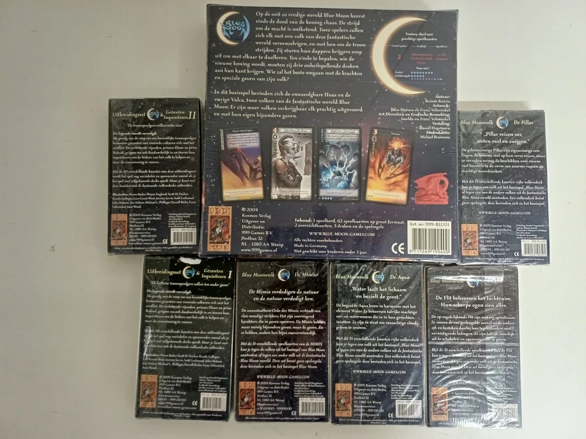 Blue Moon kaartspel met uitbreidingssets