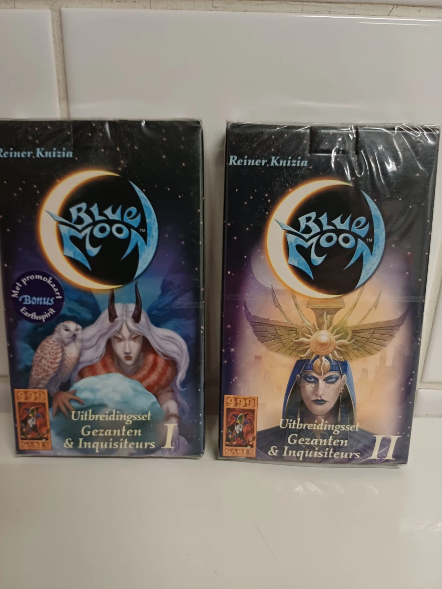 Blue Moon kaartspel met uitbreidingssets