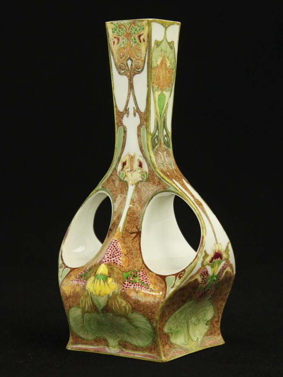 Art Nouveau eierschaalporseleinen vaas 1901 Samuel Schellinck voor Rozenburg Den Haag