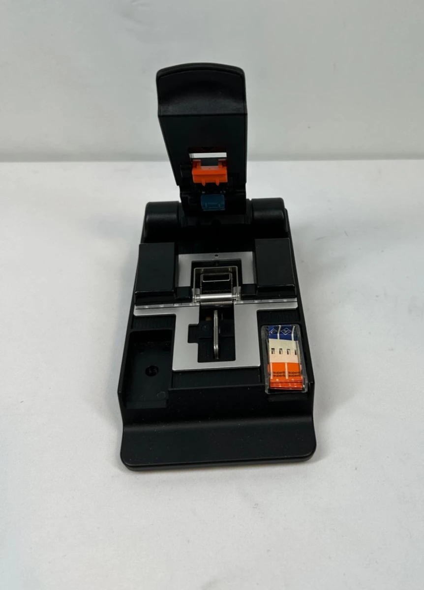 Agfa automatische filmklem voor 8mm film