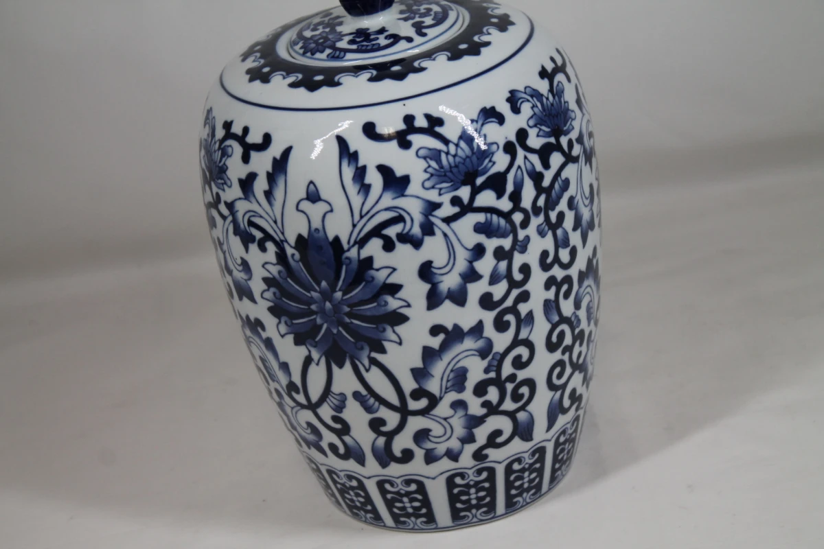 Blauw-witte gemberpot met deksel