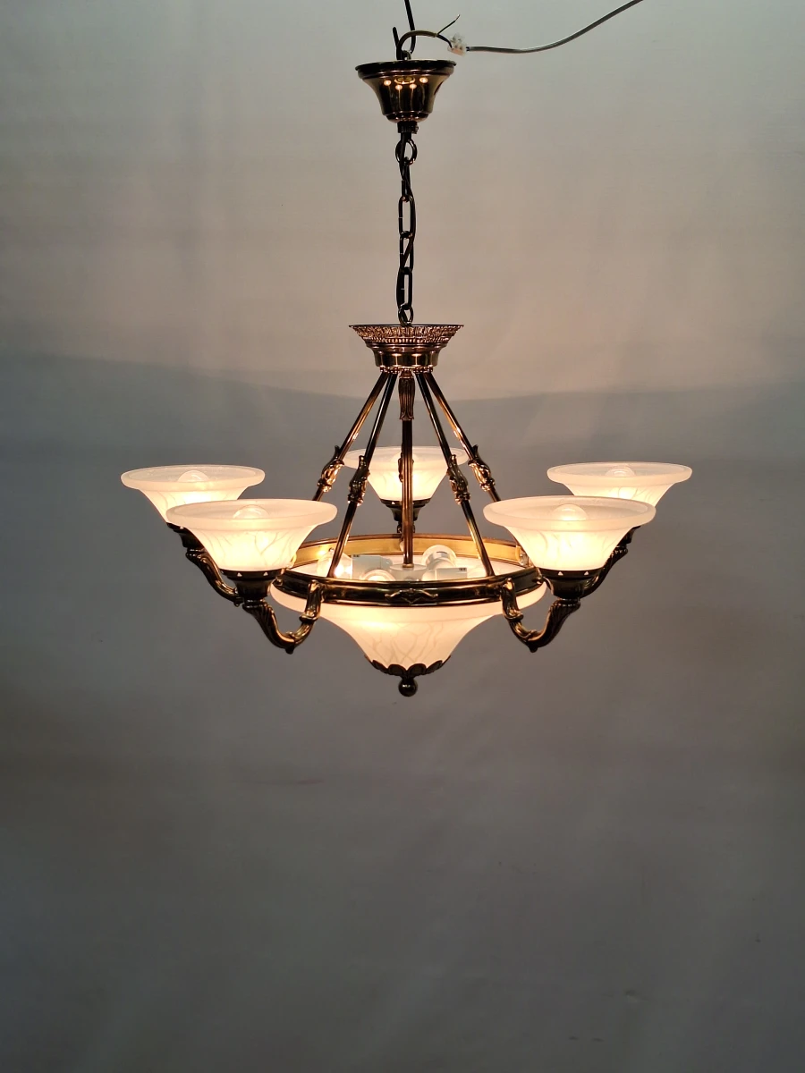 Exclusieve Spaanse Bejorama 'Catherine' kroonluchter - 9-Lichts klassiek design in messing en matglas