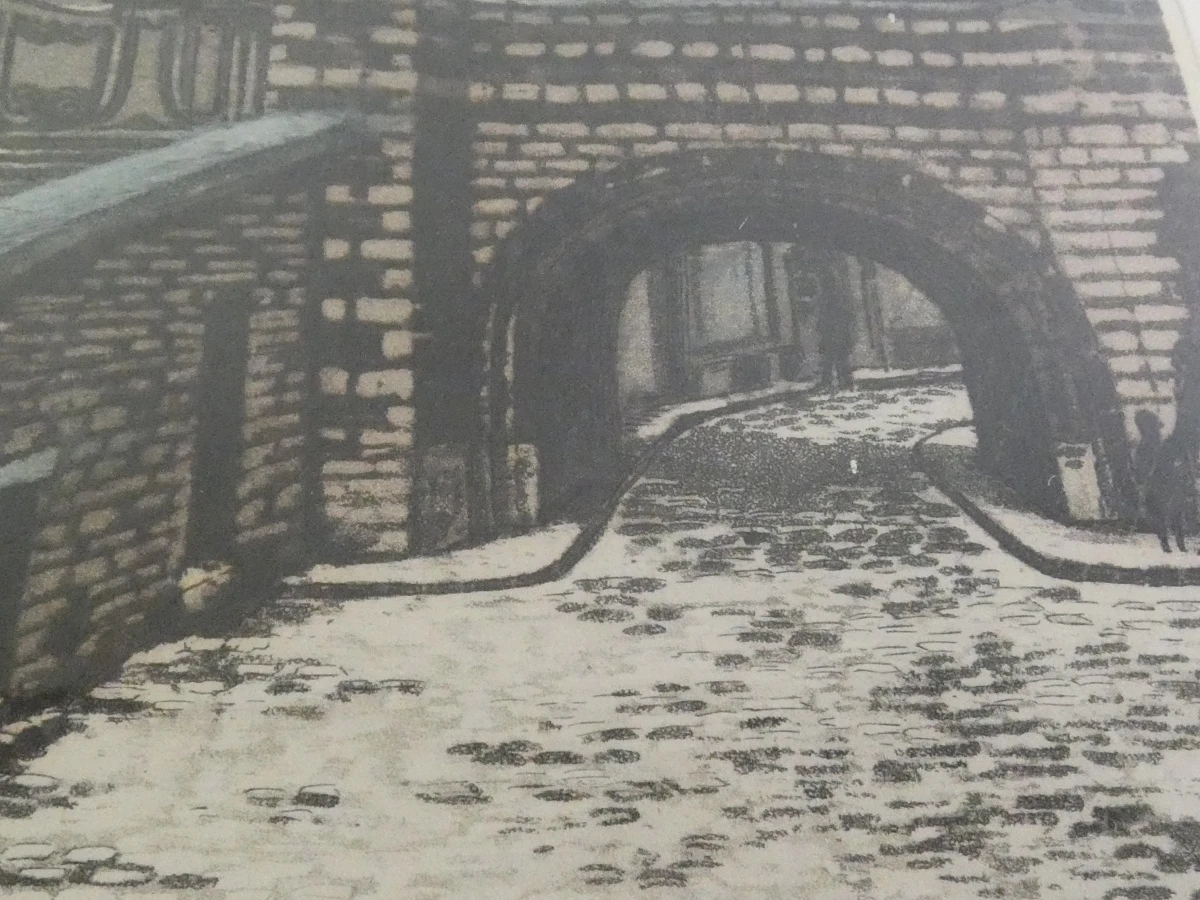 Lot van drie ingelijste etsen met historische stadsgezichten
