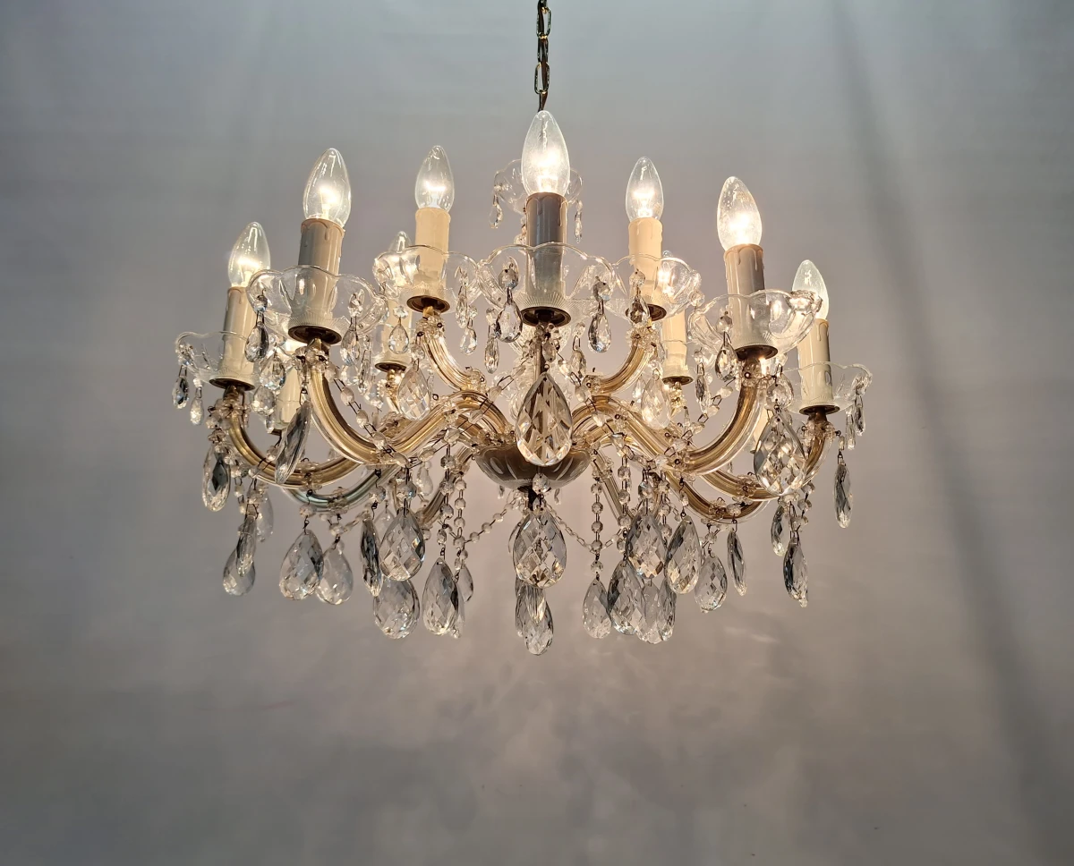 Elegante Maria Theresia-kroonluchter - 15-lichts kroonluchter met glazen pegels van Massive Belgium