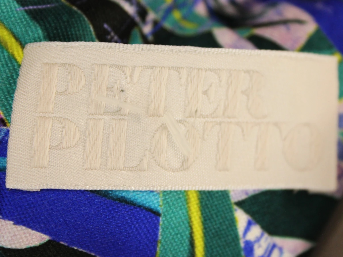 Luxueus zijden kleedje van het gerenommeerde label Peter Pilotto.