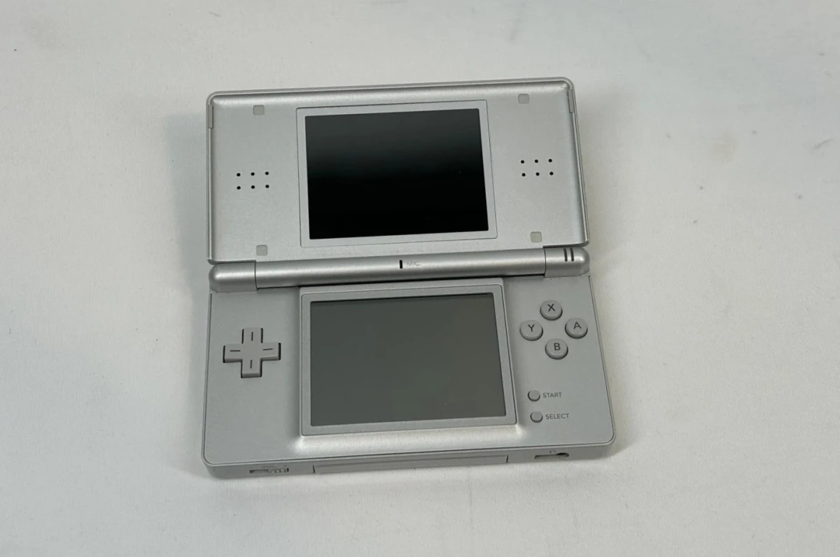 Nintendo DS Lite met Mario Kart DS spel