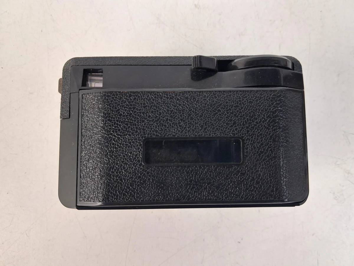 Vintage Kodak Instamatic 255X camera