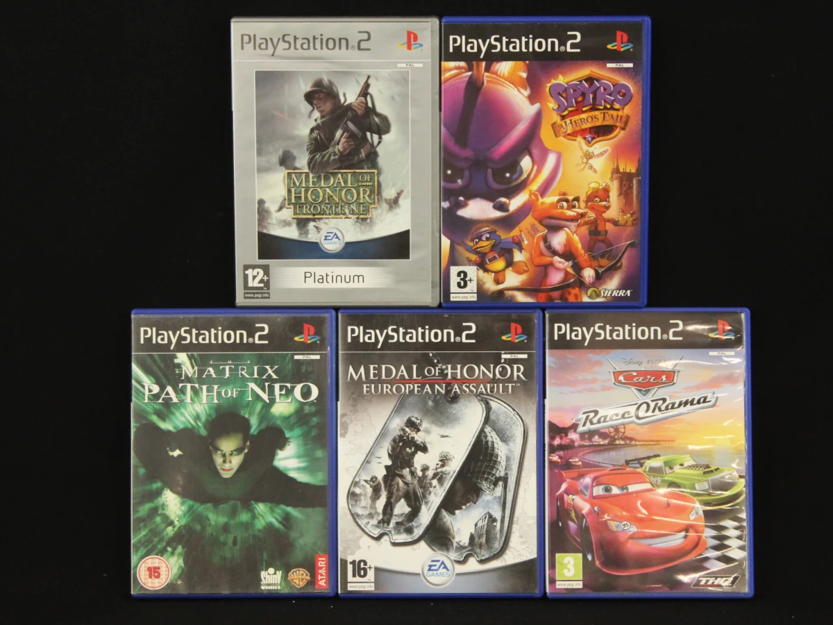 Set van 25 PS2 games